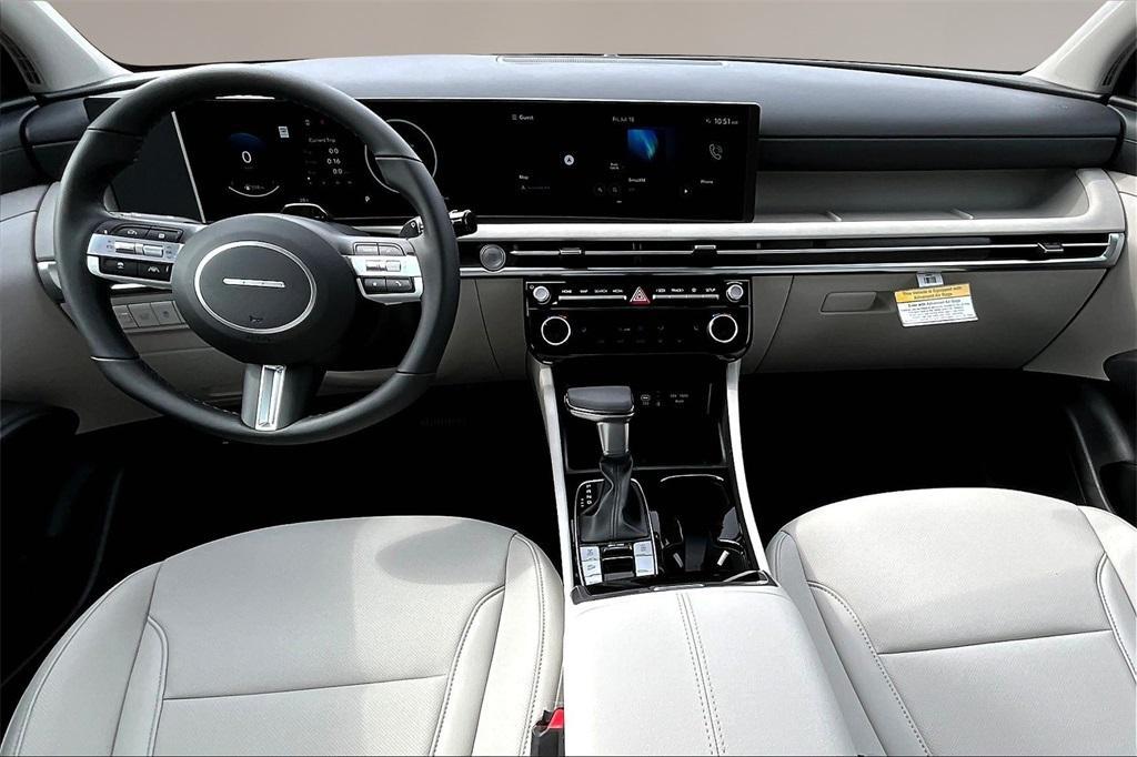 new 2025 Hyundai Tucson car, priced at $33,197
