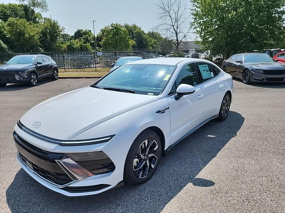 new 2024 Hyundai Sonata car, priced at $27,000