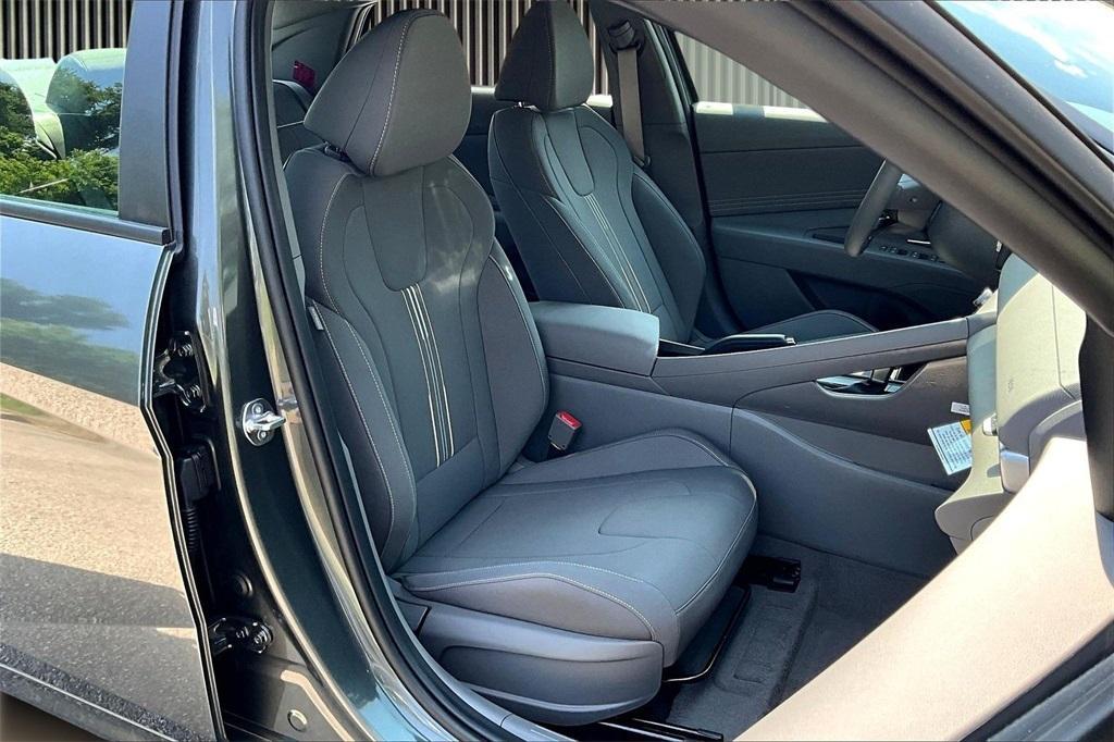 new 2025 Hyundai Elantra car, priced at $23,007