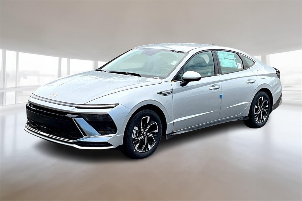 new 2025 Hyundai Sonata car, priced at $28,671