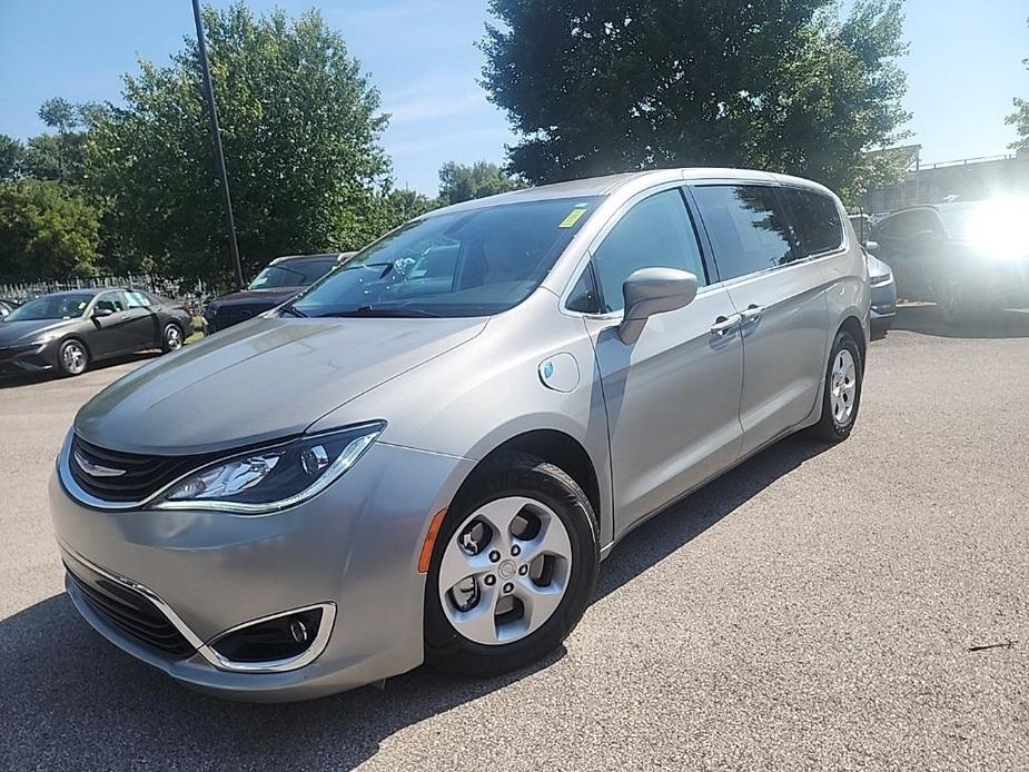 used 2018 Chrysler Pacifica Hybrid car, priced at $18,572