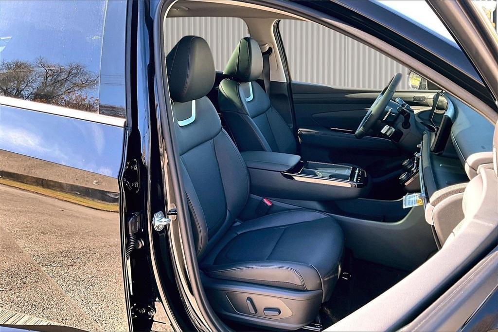 new 2026 Hyundai TUCSON Hybrid car, priced at $43,089