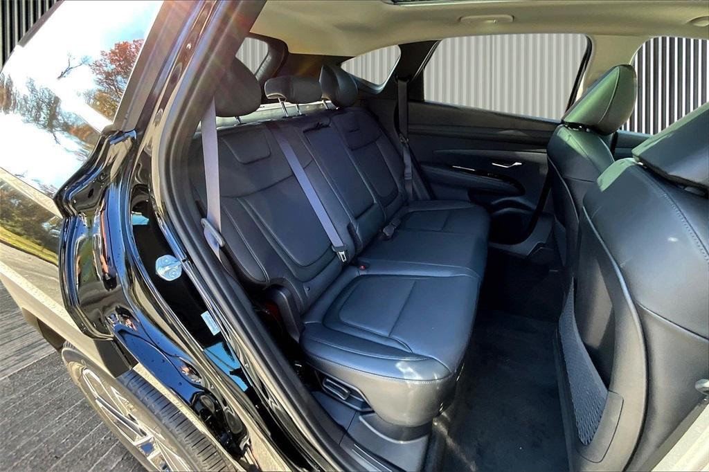 new 2026 Hyundai TUCSON Hybrid car, priced at $43,089