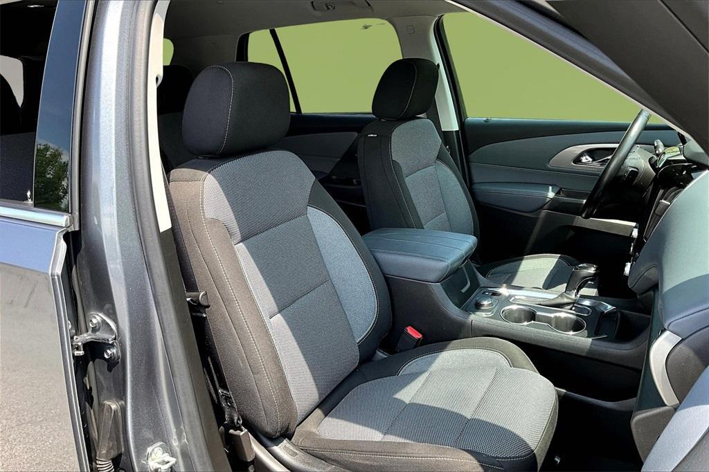 used 2020 Chevrolet Traverse car, priced at $22,344