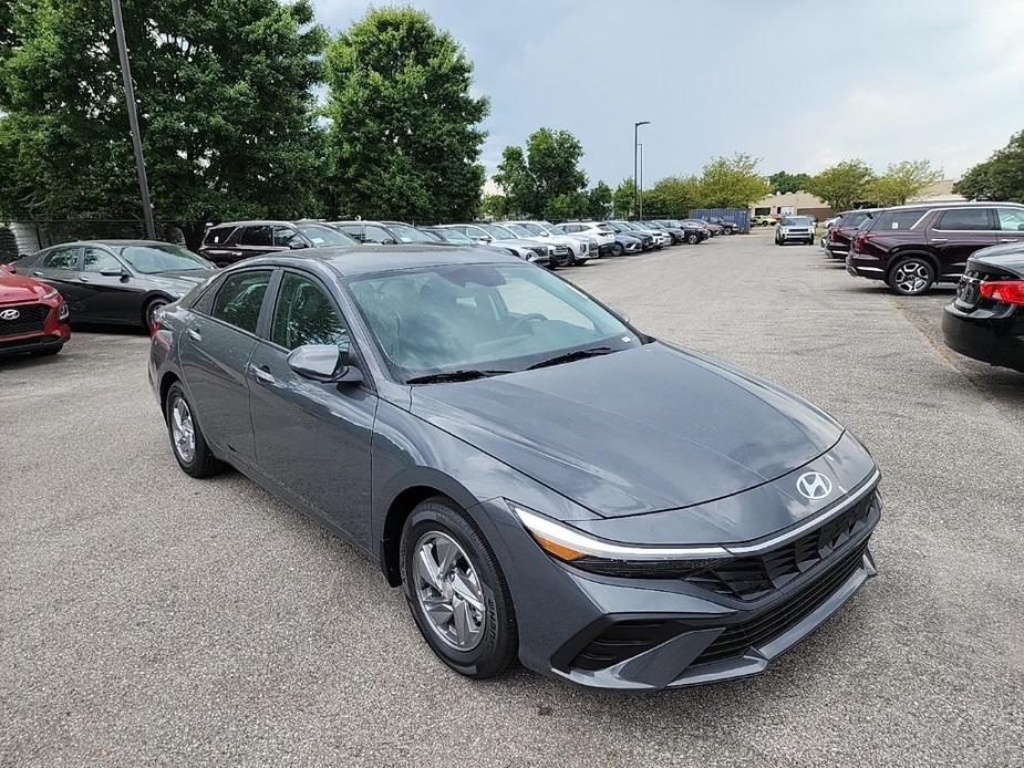 new 2024 Hyundai Elantra car, priced at $21,930