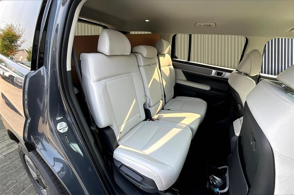 new 2026 Hyundai SANTA FE HEV car, priced at $37,535