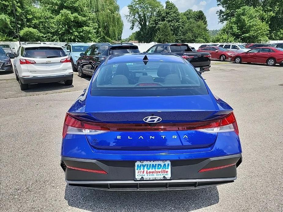 new 2024 Hyundai Elantra car, priced at $23,777