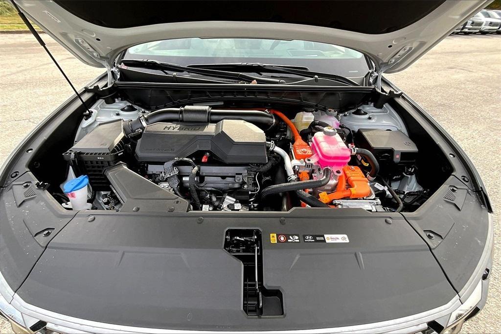 new 2026 Hyundai TUCSON Hybrid car, priced at $43,089