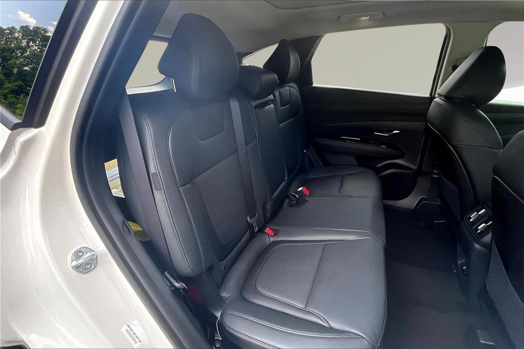 new 2025 Hyundai TUCSON Hybrid car, priced at $41,339