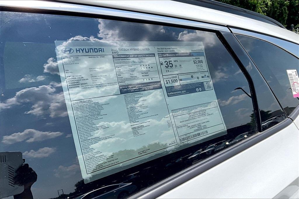 new 2025 Hyundai TUCSON Hybrid car, priced at $41,339