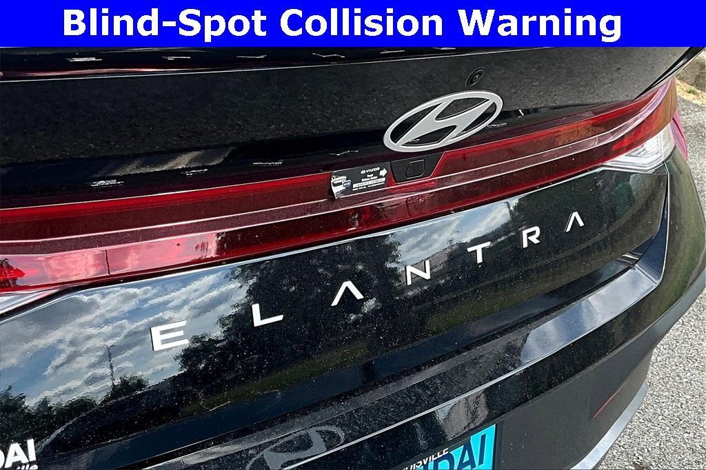 new 2025 Hyundai Elantra car, priced at $24,256