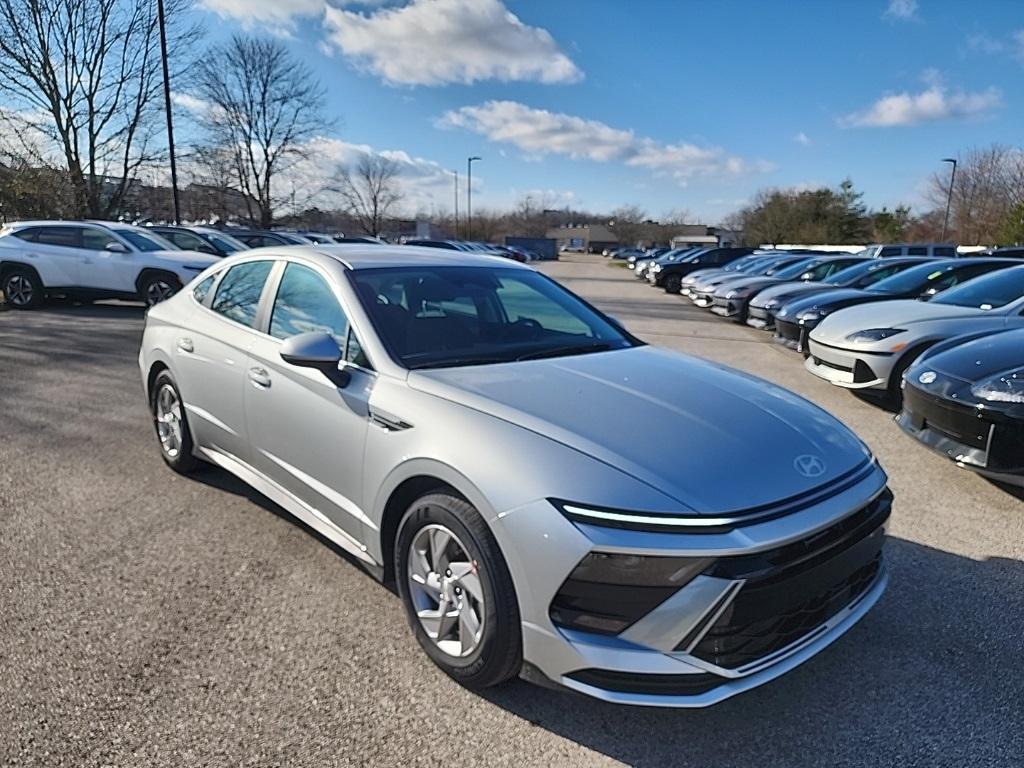 new 2025 Hyundai Sonata car, priced at $27,154