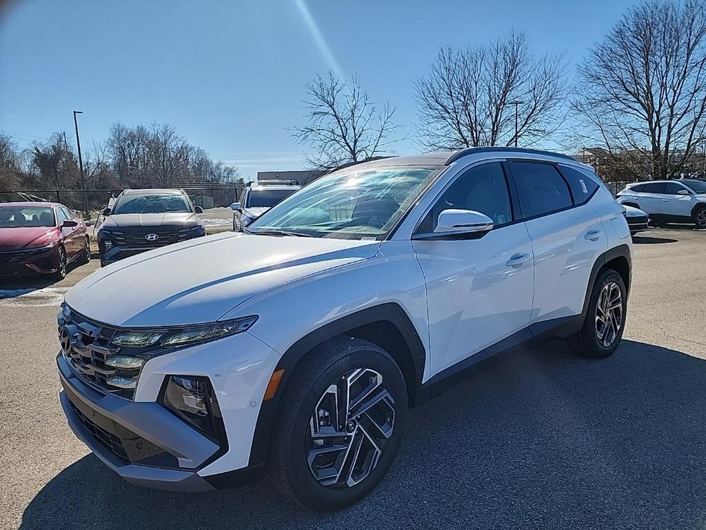 new 2025 Hyundai Tucson Hybrid car, priced at $40,971