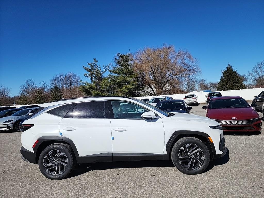 new 2025 Hyundai Tucson Hybrid car, priced at $40,971