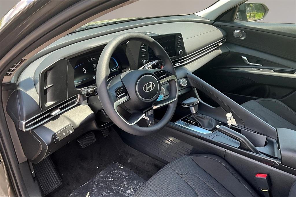 new 2025 Hyundai Elantra car, priced at $22,285