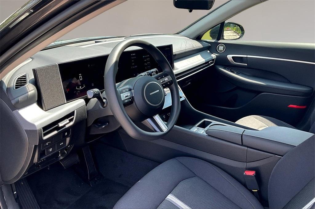 new 2025 Hyundai Sonata car, priced at $28,671