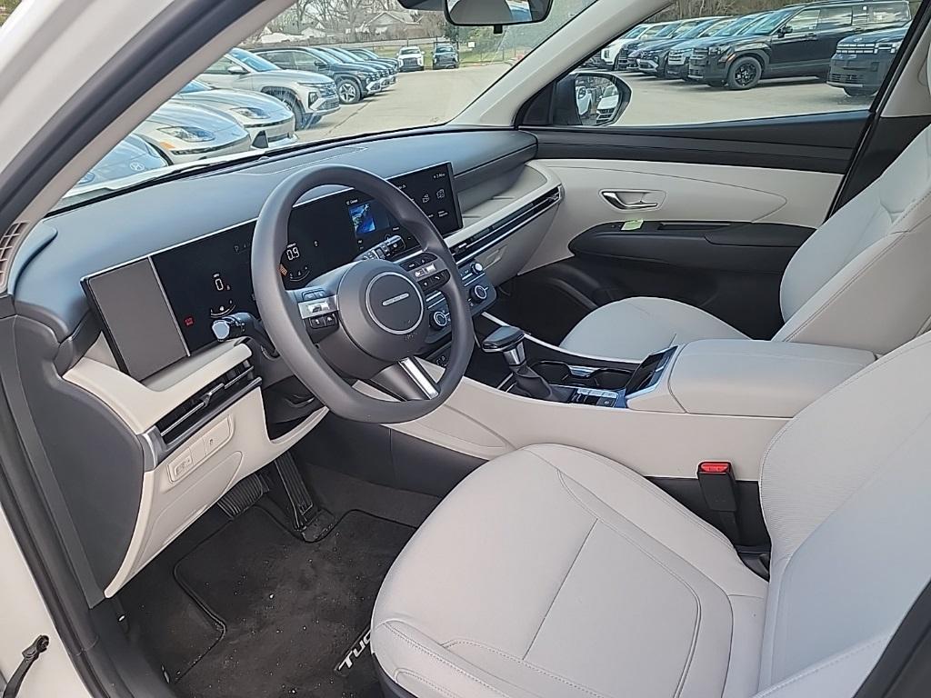 new 2025 Hyundai Tucson car, priced at $28,566