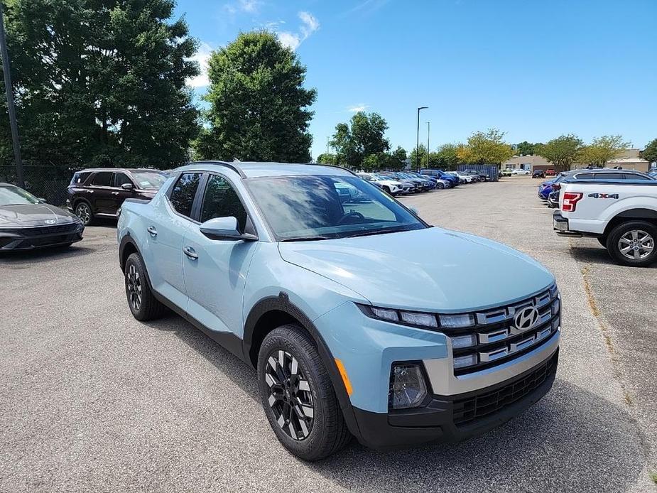 new 2025 Hyundai Santa Cruz car, priced at $32,419