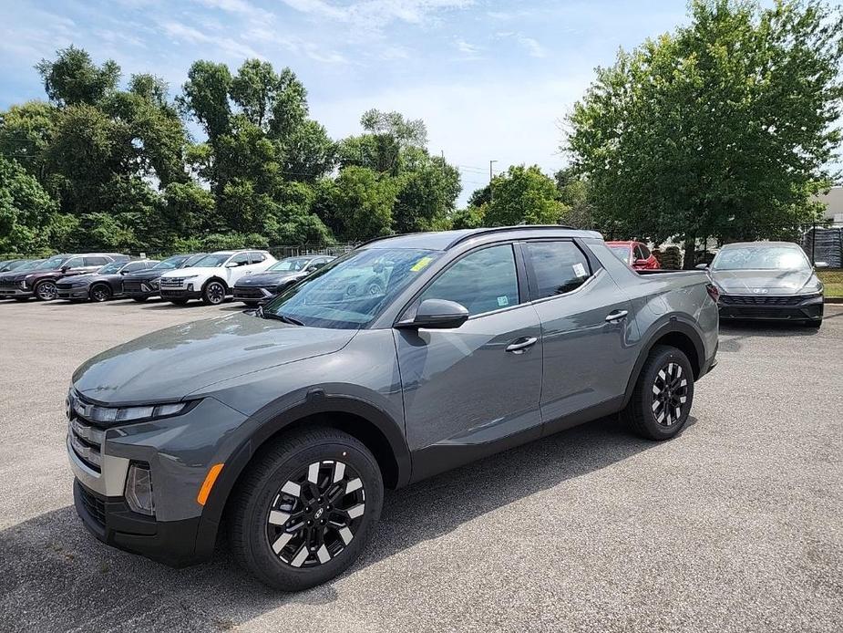 new 2025 Hyundai Santa Cruz car, priced at $32,000