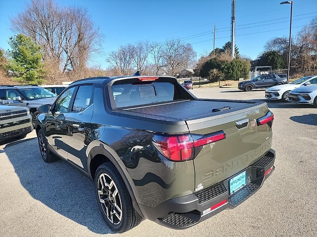 new 2025 Hyundai Santa Cruz car, priced at $42,190