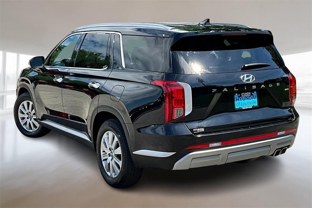 used 2024 Hyundai Palisade car, priced at $34,899