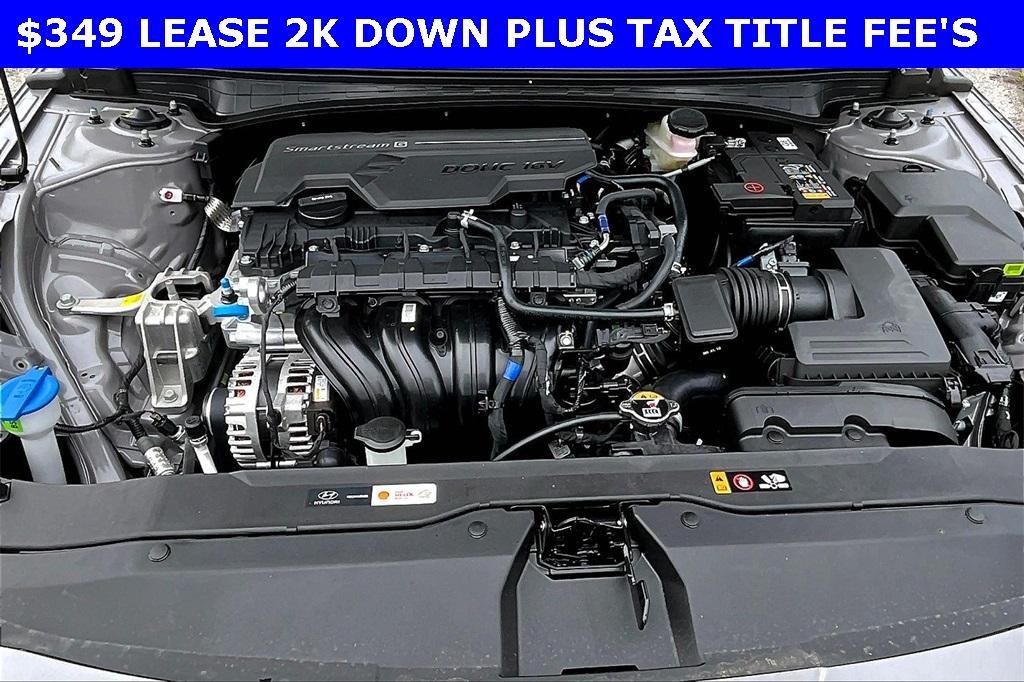 new 2025 Hyundai Elantra car, priced at $25,267