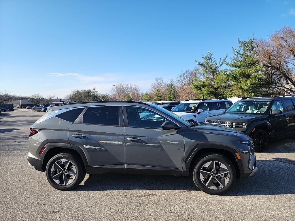 new 2025 Hyundai Tucson car, priced at $32,314