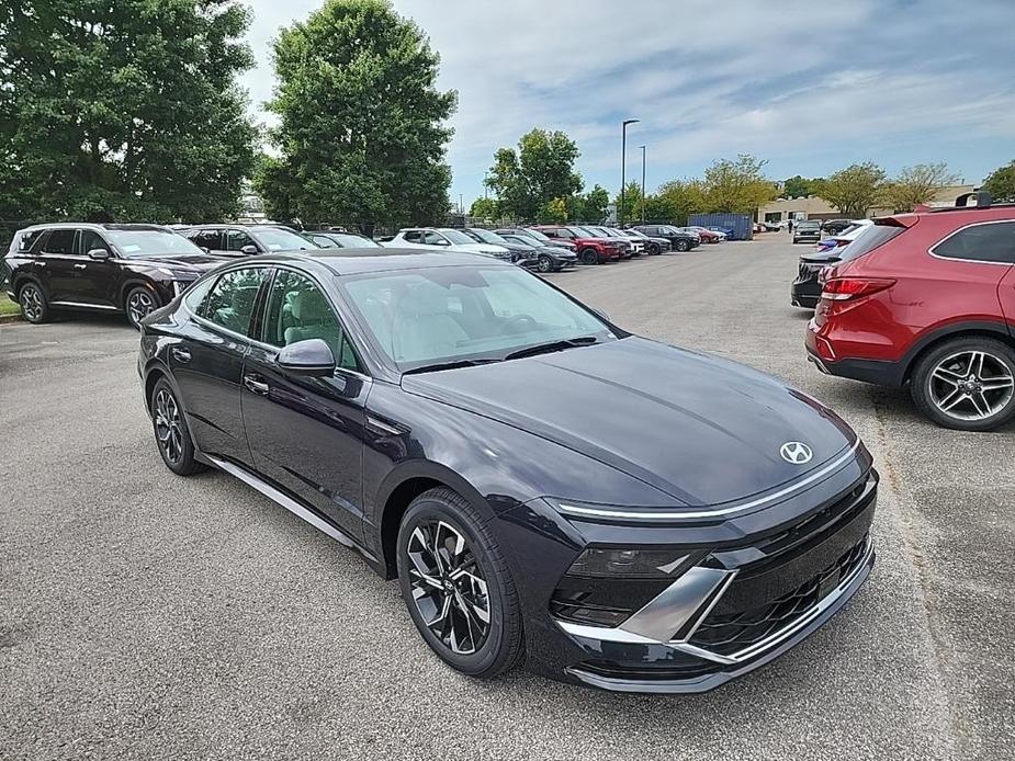 new 2025 Hyundai Sonata car, priced at $28,525