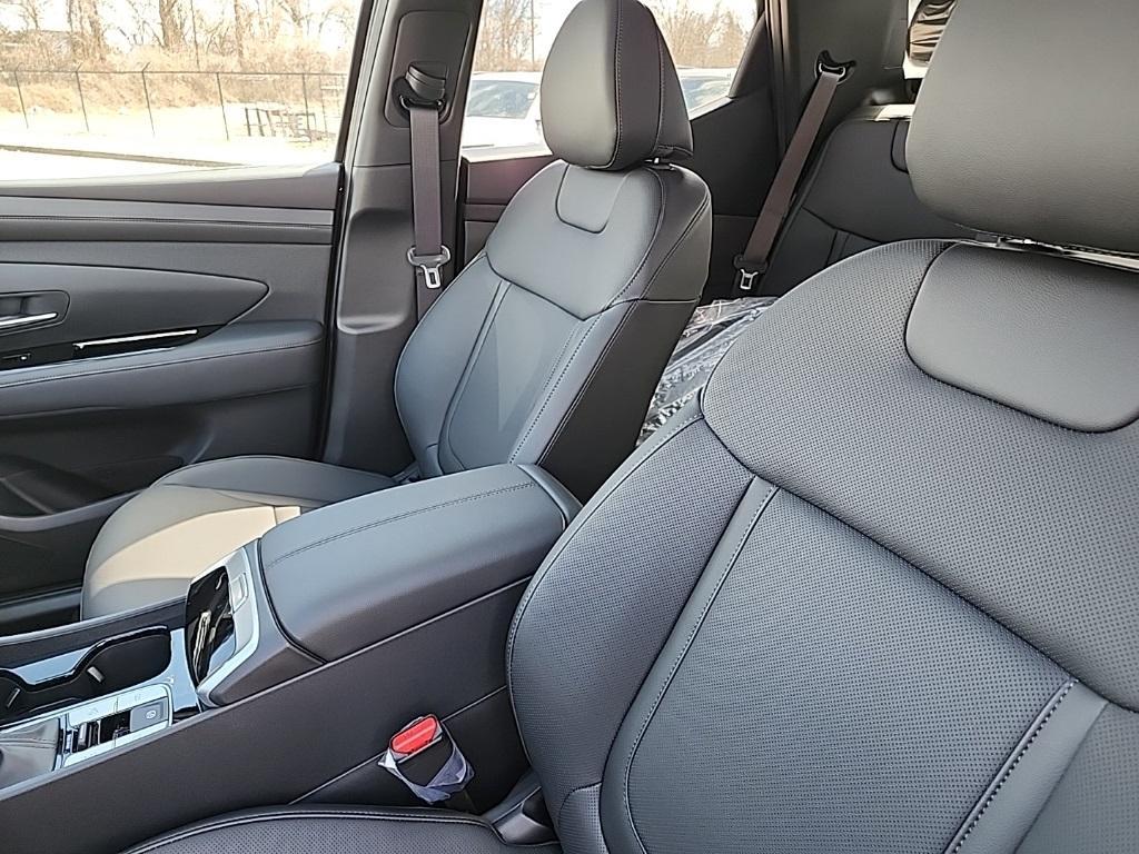 new 2025 Hyundai SANTA CRUZ car, priced at $35,221
