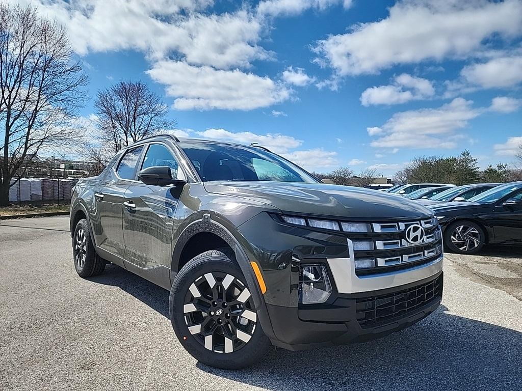 new 2025 Hyundai SANTA CRUZ car, priced at $35,221