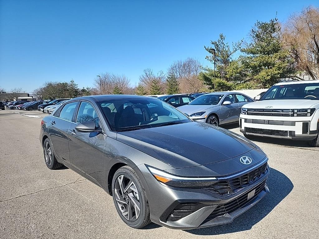 new 2025 Hyundai Elantra car, priced at $25,878