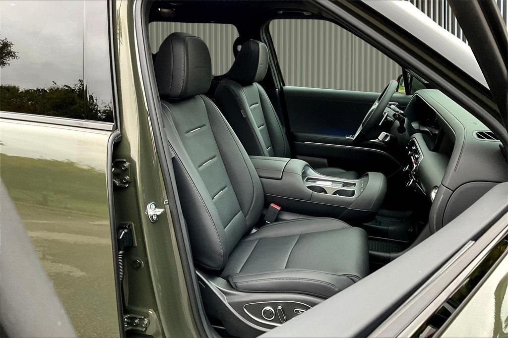 new 2026 Hyundai Palisade Hybrid car, priced at $57,849