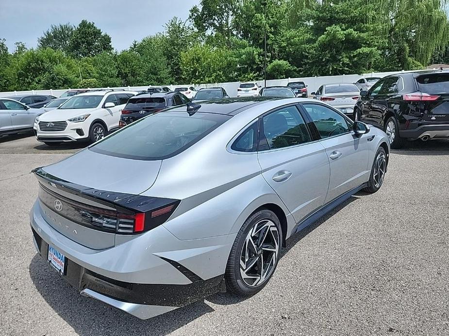 new 2024 Hyundai Sonata car, priced at $28,500