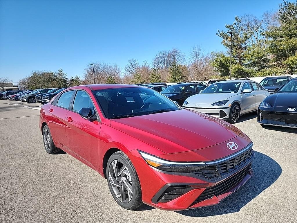 new 2025 Hyundai Elantra car, priced at $22,176