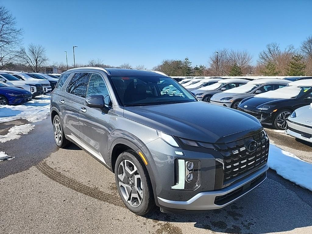 new 2025 Hyundai Palisade car, priced at $44,210