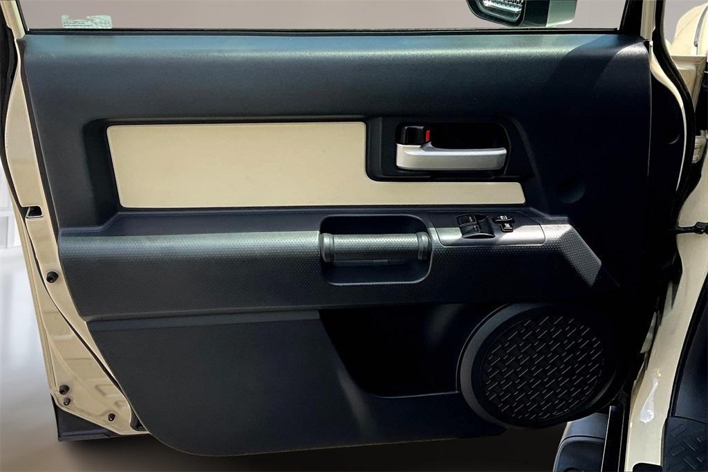 used 2008 Toyota FJ Cruiser car, priced at $15,000