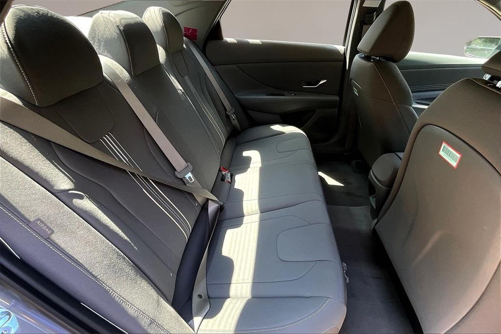 new 2025 Hyundai ELANTRA HEV car, priced at $25,868