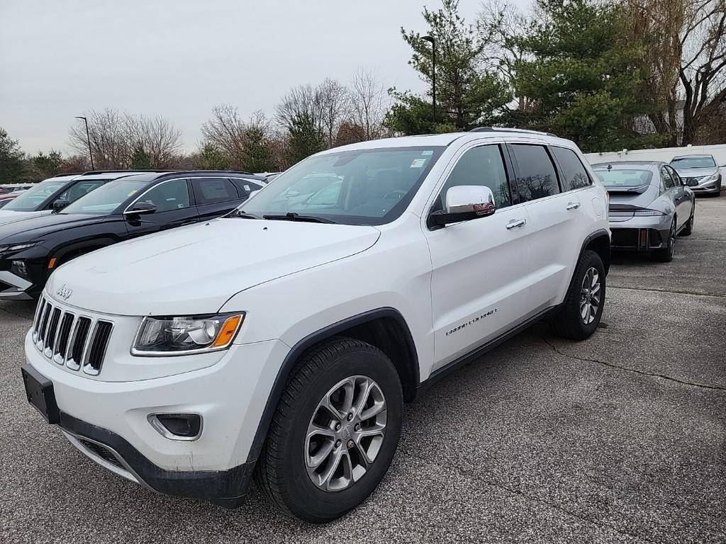 used 2016 Jeep Grand Cherokee car, priced at $17,124