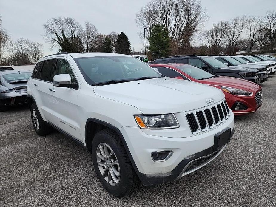 used 2016 Jeep Grand Cherokee car, priced at $17,124