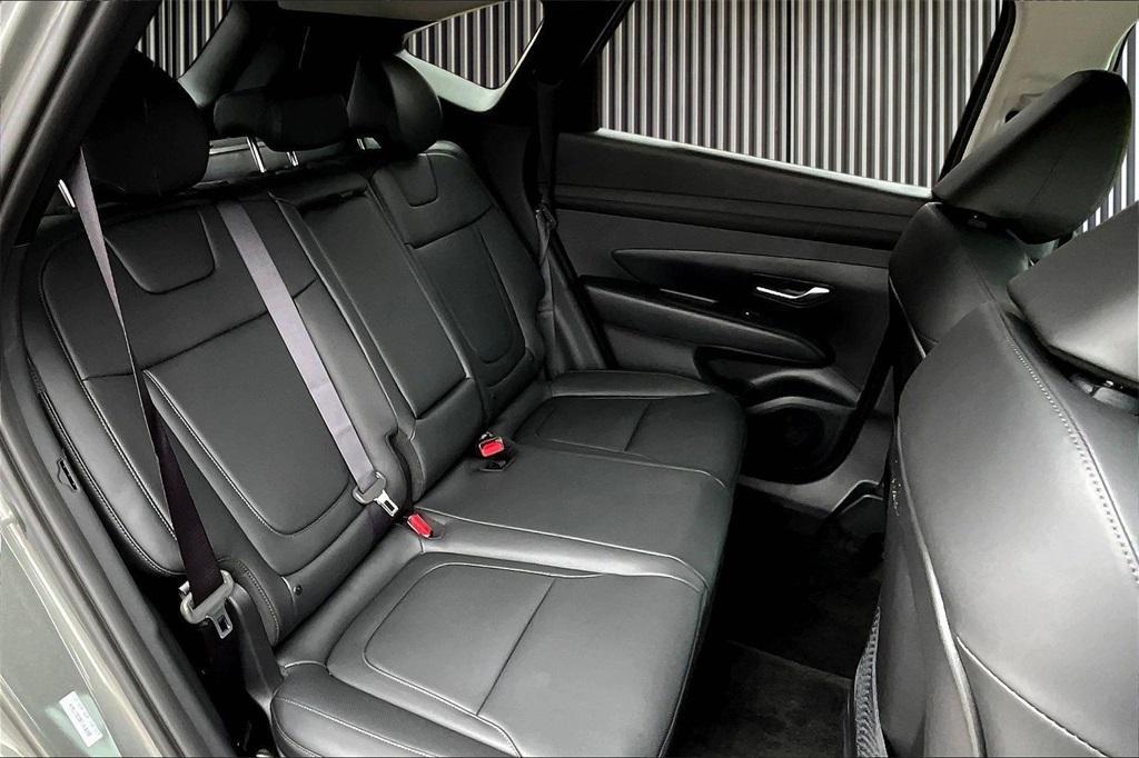 new 2026 Hyundai TUCSON Hybrid car, priced at $36,172