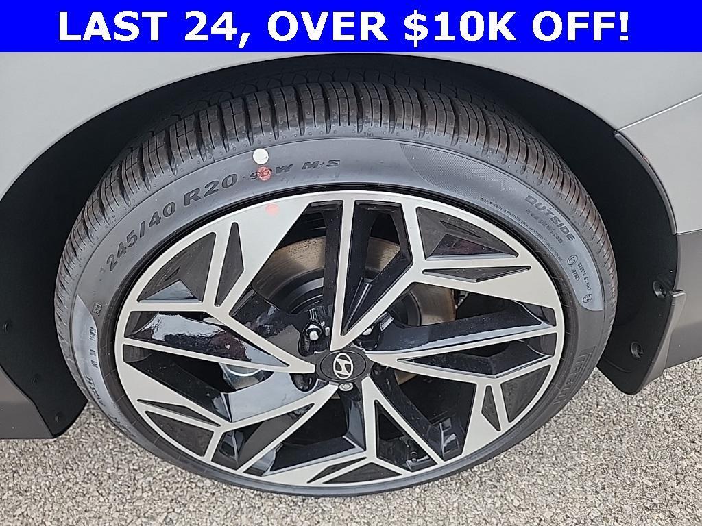 new 2024 Hyundai IONIQ 6 car, priced at $41,000
