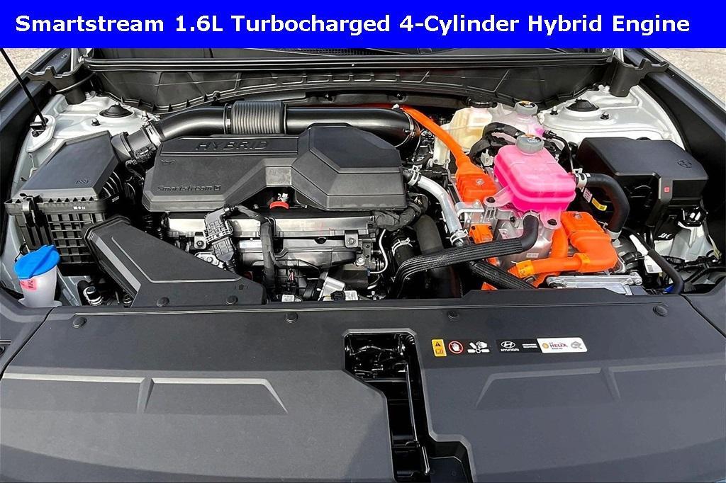 new 2026 Hyundai TUCSON Hybrid car, priced at $43,089
