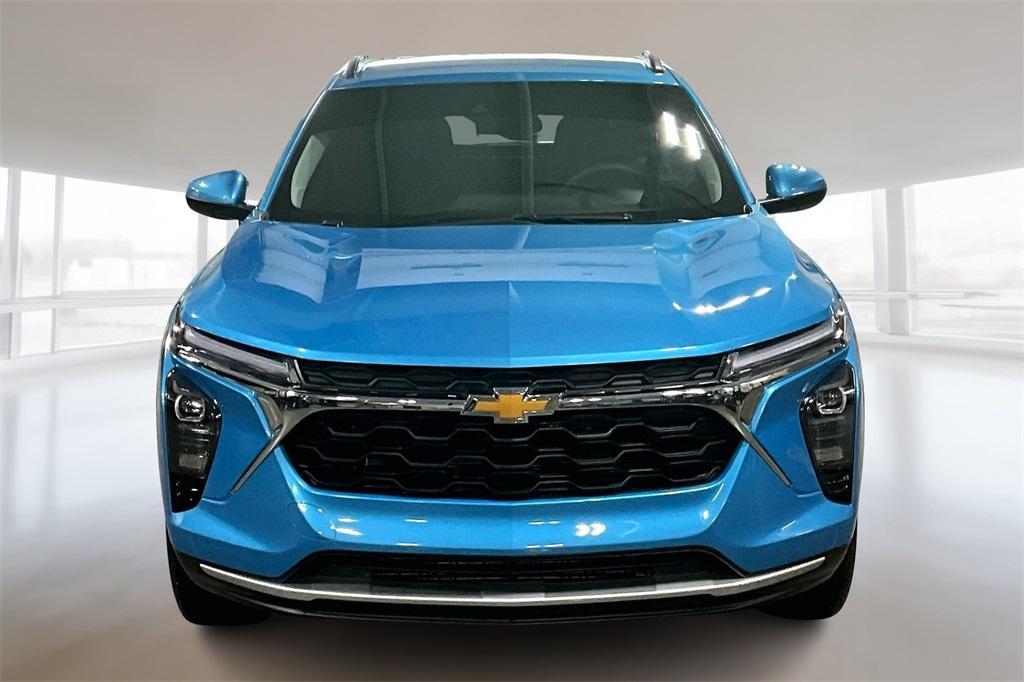used 2025 Chevrolet Trax car, priced at $24,250