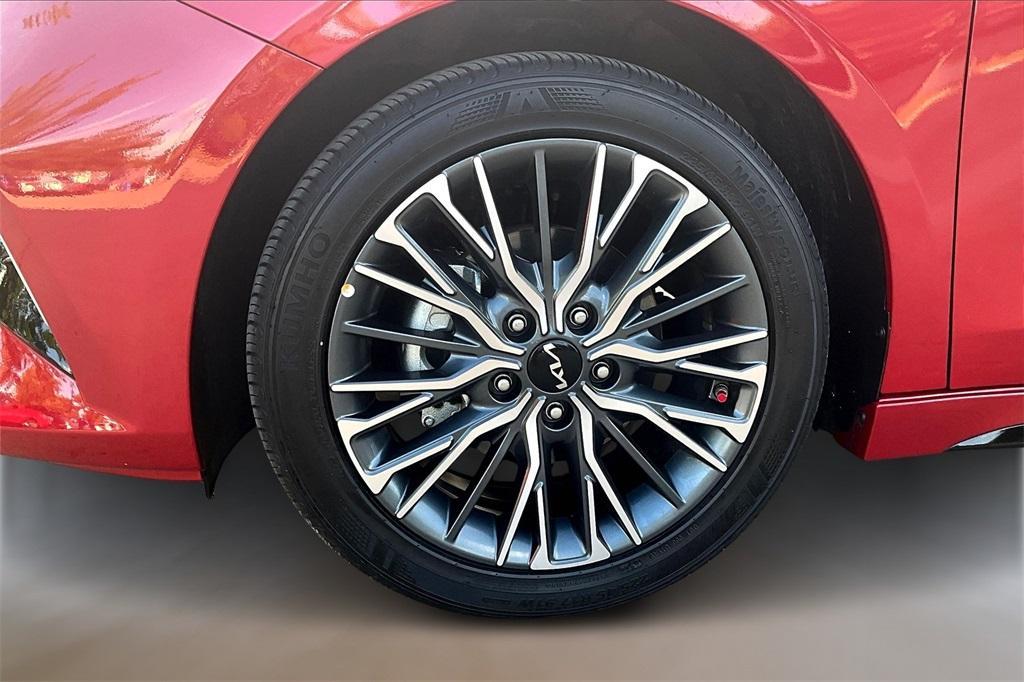 used 2024 Kia Forte car, priced at $21,903