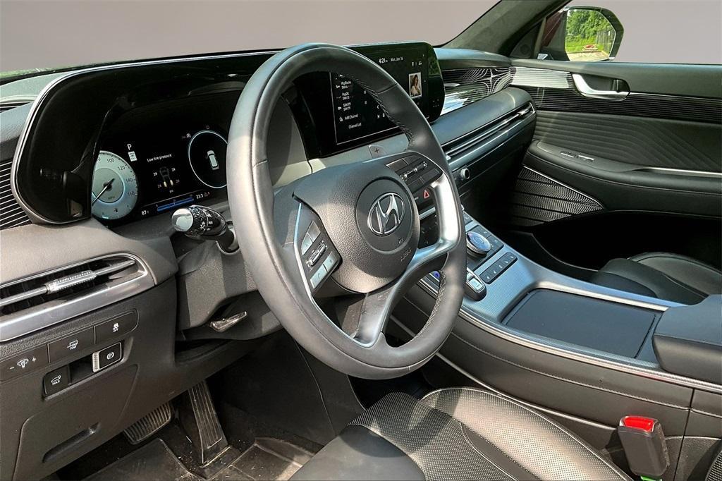 used 2024 Hyundai Palisade car, priced at $44,693