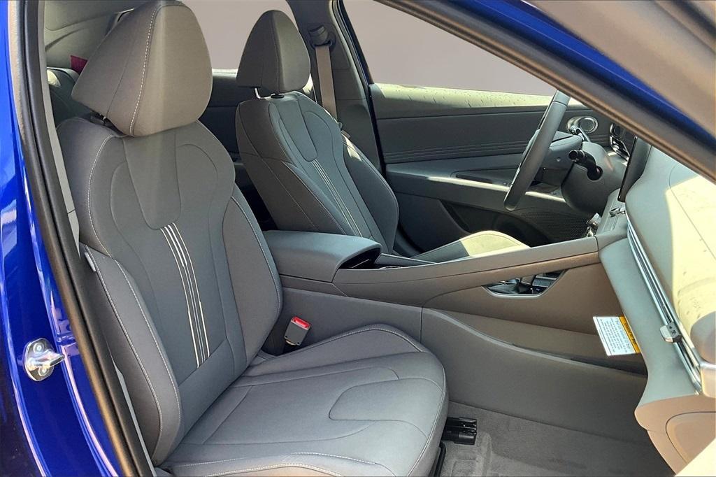 new 2025 Hyundai ELANTRA HEV car, priced at $25,868