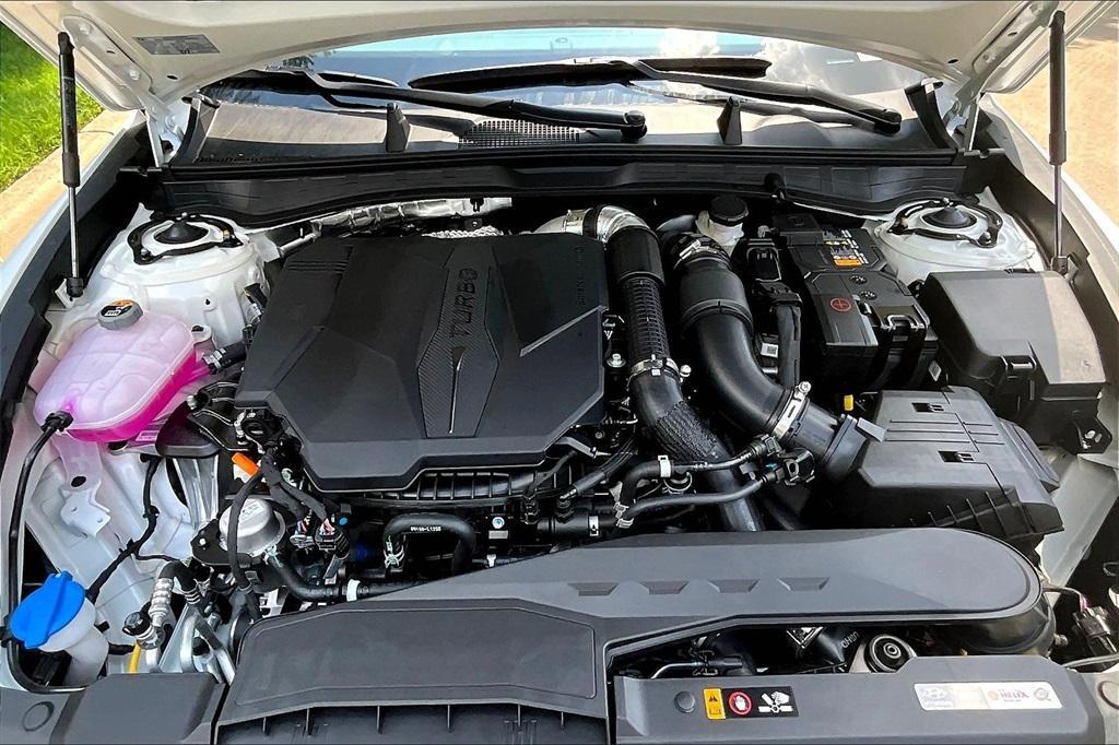 new 2025 Hyundai Sonata car, priced at $33,758