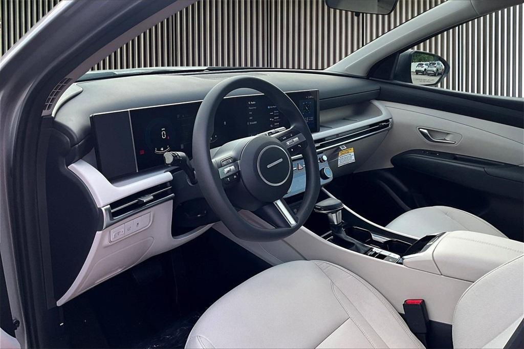 new 2025 Hyundai Tucson car, priced at $31,098