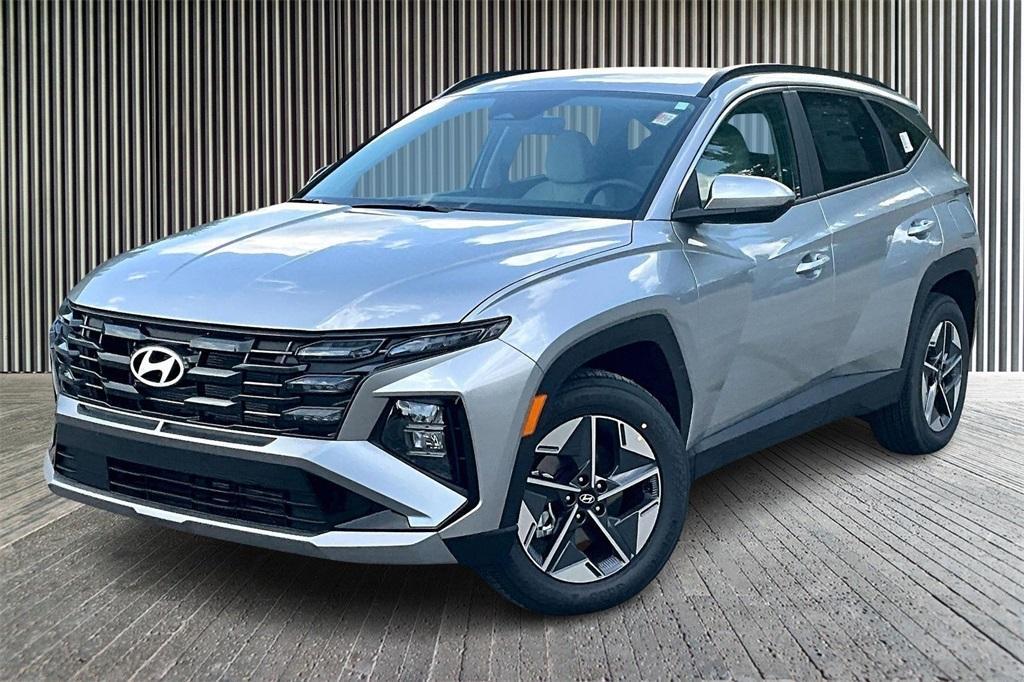 new 2025 Hyundai Tucson car, priced at $31,098