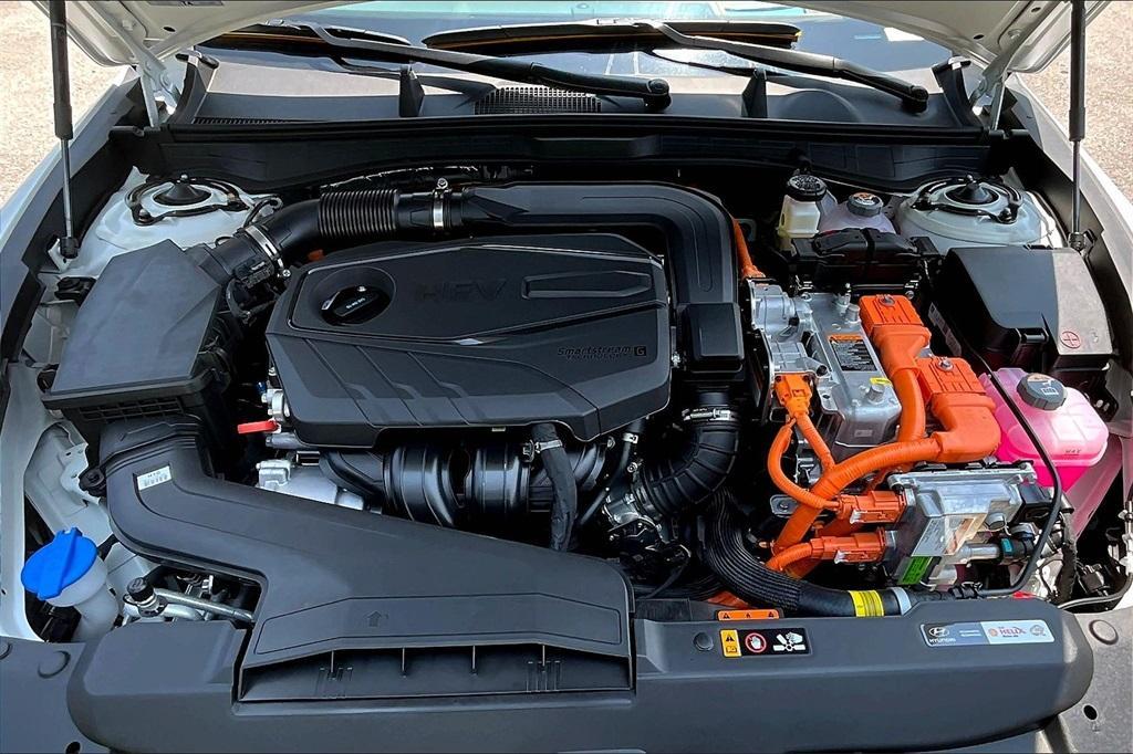 new 2025 Hyundai Sonata Hybrid car, priced at $37,290